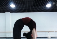 舞院附中：地面腰组合