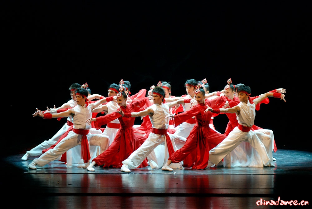 中国古典舞《龙飞凤舞》.jpg