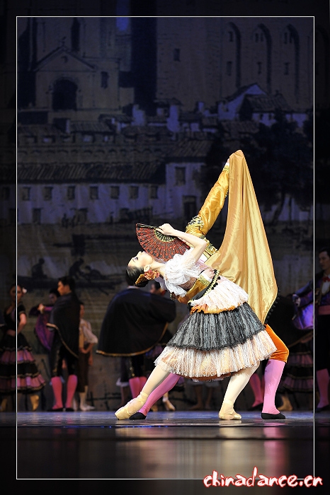 2010年10月29日辽宁芭蕾舞团三十周年庆典《堂吉诃德》 (78).jpg