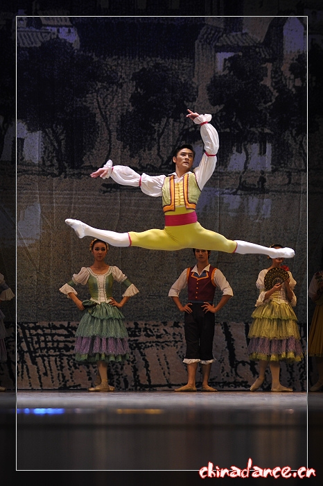 2010年10月29日辽宁芭蕾舞团三十周年庆典《堂吉诃德》 (124).jpg