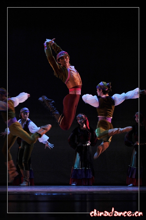 2010年10月29日辽宁芭蕾舞团三十周年庆典《堂吉诃德》 (164).jpg