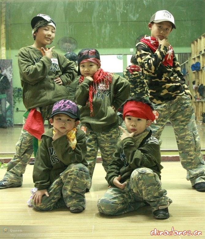 少儿HIP-HOP0.jpg