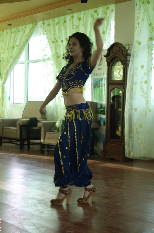 新疆民间舞蹈.49