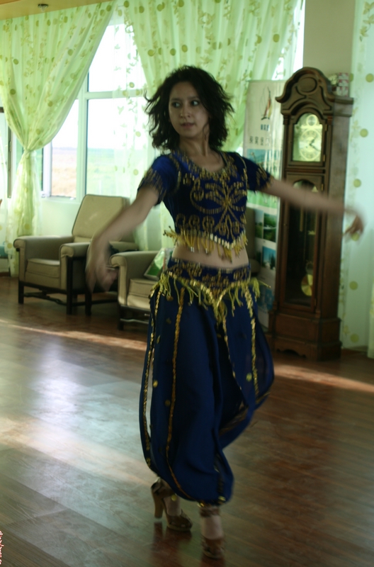 新疆民间舞蹈.28