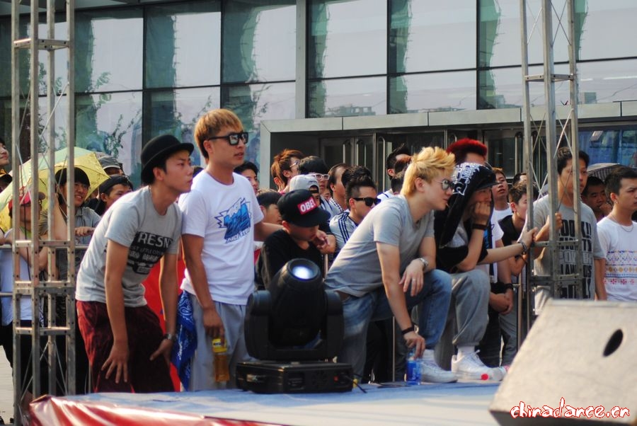 照片2012.6.17.图片 020.jpg