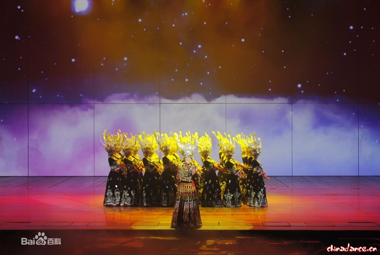 《我在高山唱》