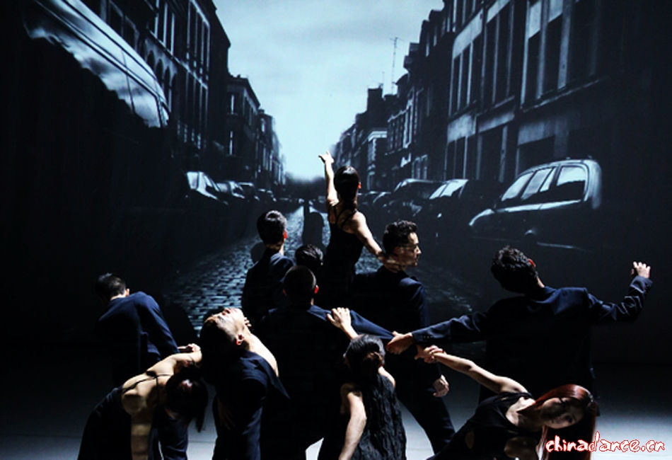 《超速》北京雷动天下现代舞团，摄影：王小京.jpg