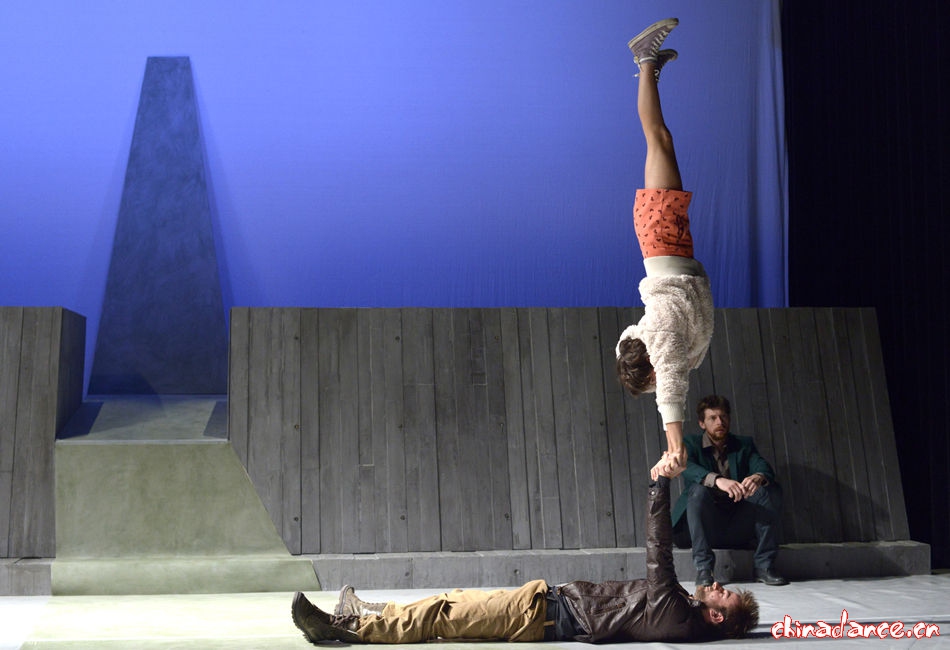 《咫尺；从心》巴拿马映画舞蹈团，摄影：Nikola-Kostic.jpg