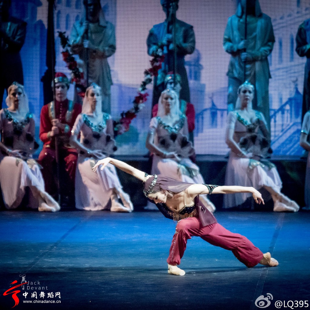 芭蕾 舞剧 舞姬.jpg