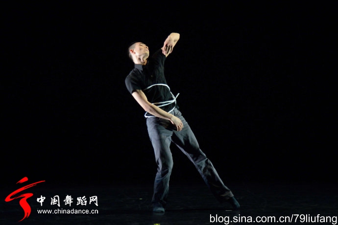 北京雷动天下现代舞团 界11.jpg