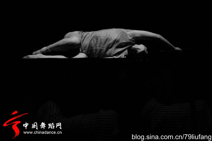北京雷动天下现代舞团 一个空间27.jpg