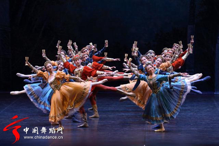 中央芭蕾舞团 天鹅湖01.jpg