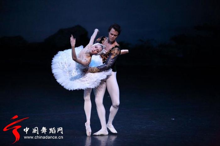 中央芭蕾舞团 天鹅湖03.jpg