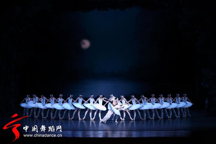 中央芭蕾舞团 天鹅湖04.jpg