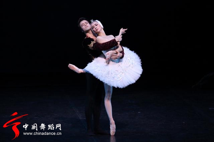 中央芭蕾舞团 天鹅湖11.jpg