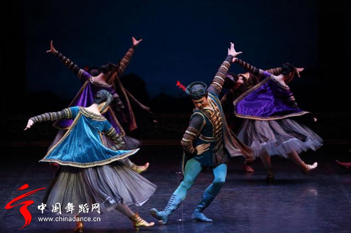 中央芭蕾舞团 天鹅湖17.jpg