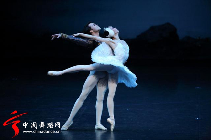 中央芭蕾舞团 天鹅湖34.jpg