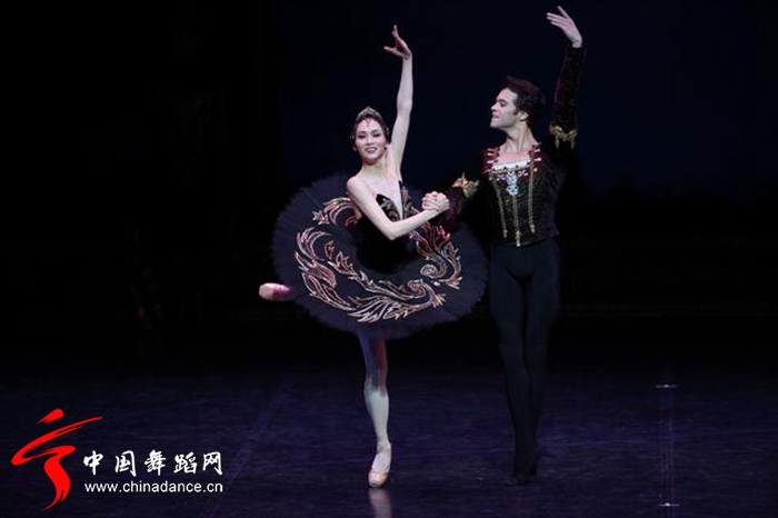 中央芭蕾舞团 天鹅湖36.jpg