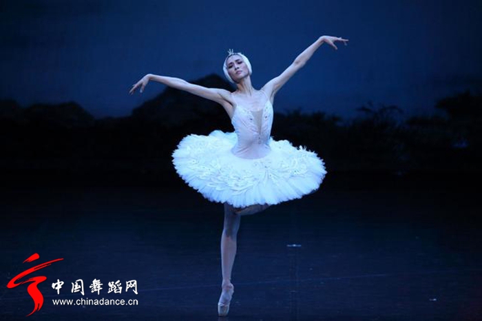 中央芭蕾舞团 天鹅湖43.jpg