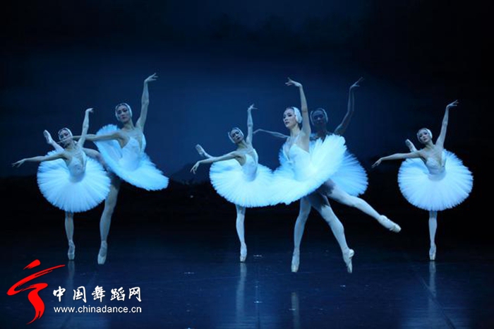 中央芭蕾舞团 天鹅湖57.jpg