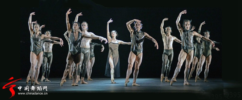 英国皇家芭蕾舞团的“Woolf Works1.jpg