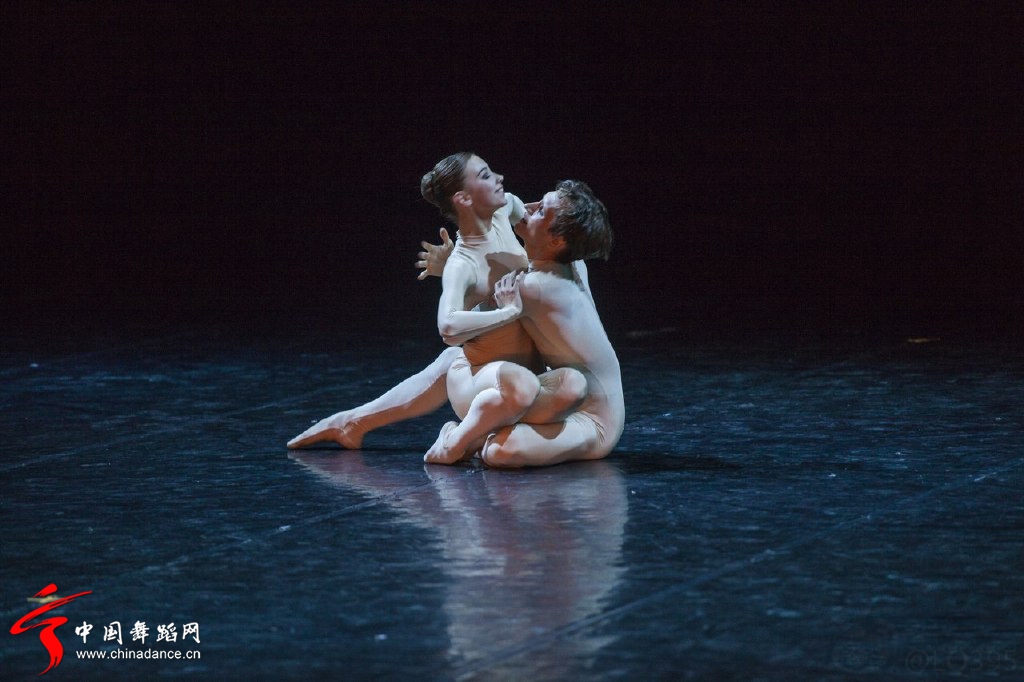 瓦岗诺娃学院学生在冬宫的演出 芭蕾1.jpg