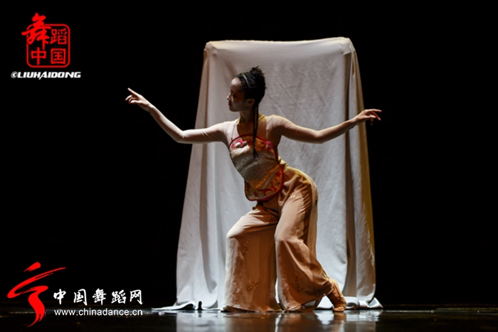 广西艺术学院舞蹈学院2011级表演与编导班 舞剧《红楼无梦》21.jpg