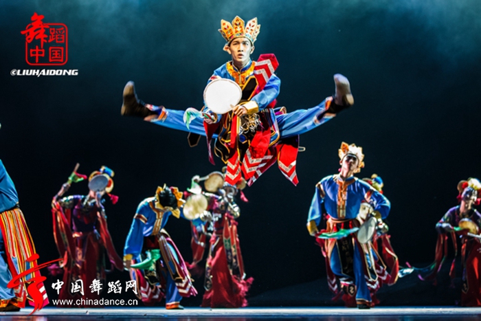 《中华颂 中国民族舞蹈知多少》梅兰芳大剧院上演54.jpg