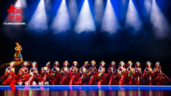 《中华颂 中国民族舞蹈知多少》梅兰芳大剧院上演65.jpg