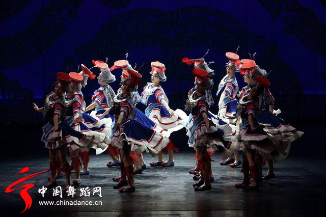 中央民族歌舞团《舞在天地间》第3季03.jpg