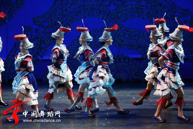 中央民族歌舞团《舞在天地间》第3季02.jpg