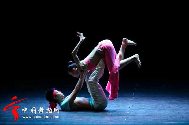 中央民族歌舞团《舞在天地间》第3季17.jpg