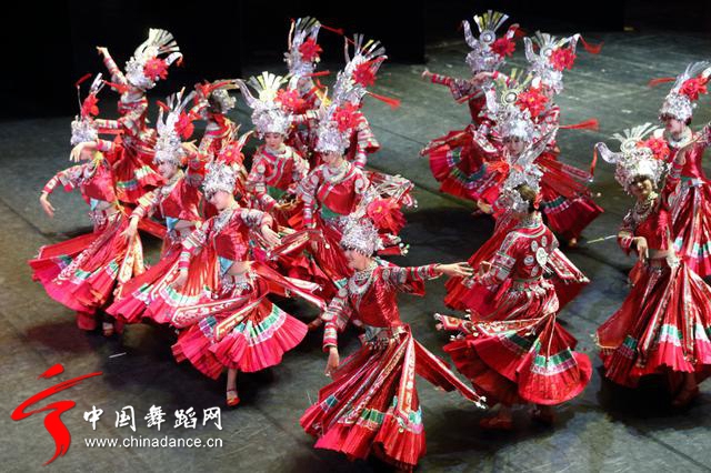 中央民族歌舞团《舞在天地间》第3季23.jpg