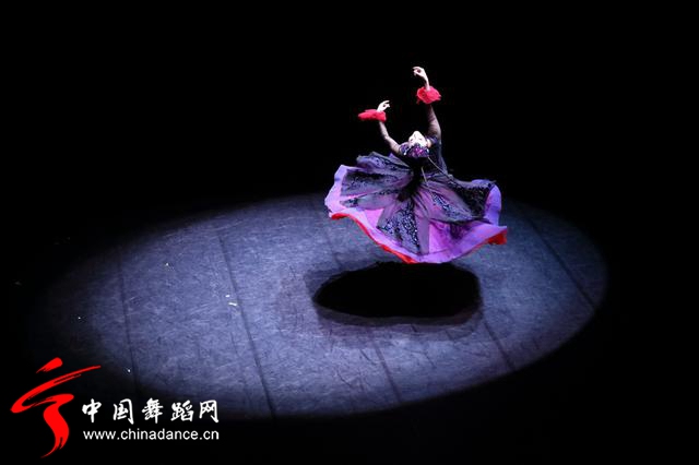 中央民族歌舞团《舞在天地间》第3季27.jpg