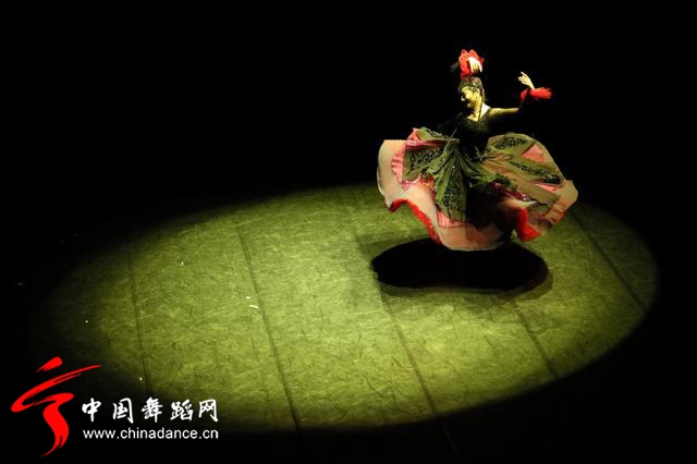 中央民族歌舞团《舞在天地间》第3季49.jpg