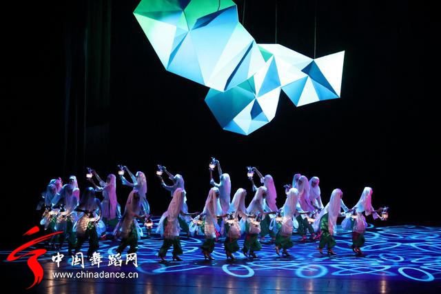 中央民族歌舞团《舞在天地间》第3季66.jpg