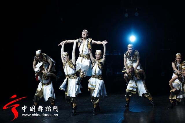 中央民族歌舞团《舞在天地间》第3季73.jpg
