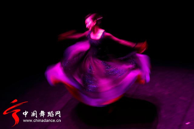 中央民族歌舞团《舞在天地间》第3季75.jpg