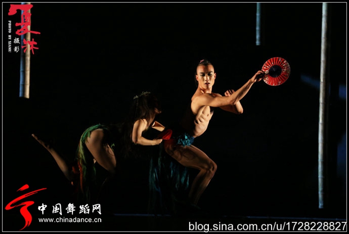 北京现代舞团作品 二十四节气花间十二声086.jpg