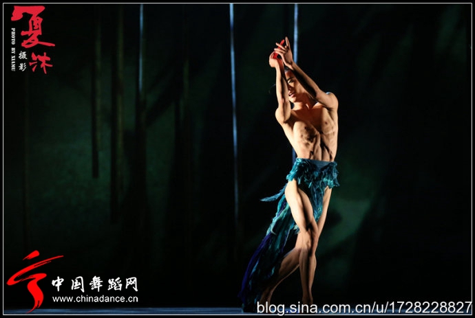 北京现代舞团作品 二十四节气花间十二声088.jpg
