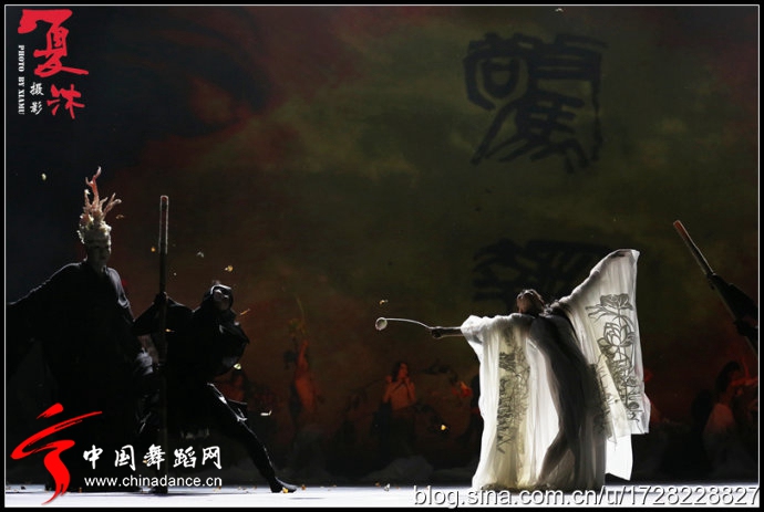 北京现代舞团作品 二十四节气花间十二声141.jpg