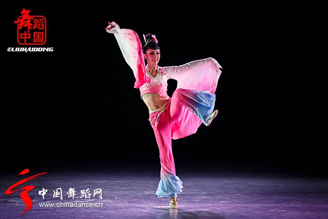 第十四届北京舞蹈大赛决赛08.jpg