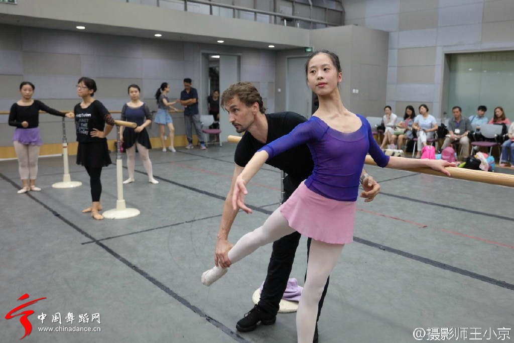 第三届北京国际芭蕾舞暨编舞比赛 比赛场外大师课01.jpg