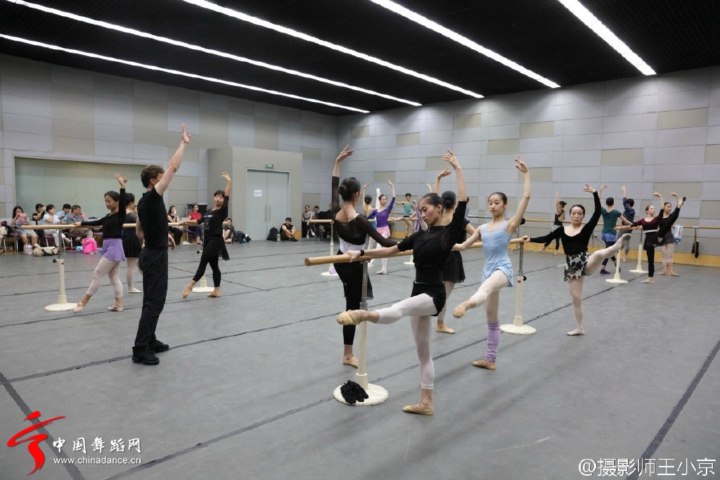 第三届北京国际芭蕾舞暨编舞比赛 比赛场外大师课06.jpg