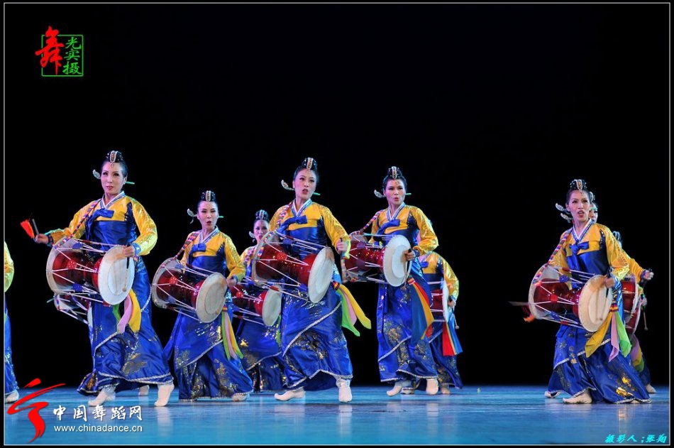 第14届北京舞蹈大赛--业余组展示《长鼓敲起来》06.jpg