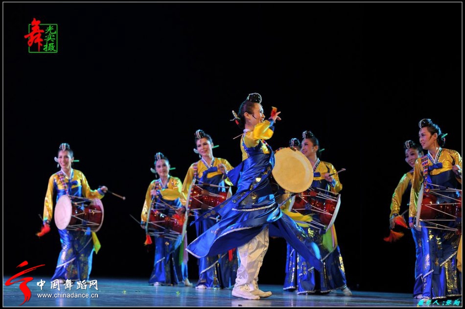 第14届北京舞蹈大赛--业余组展示《长鼓敲起来》13.jpg