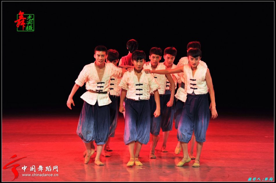 第14届北京舞蹈大赛专业少年组展示《嘎子们》07.jpg