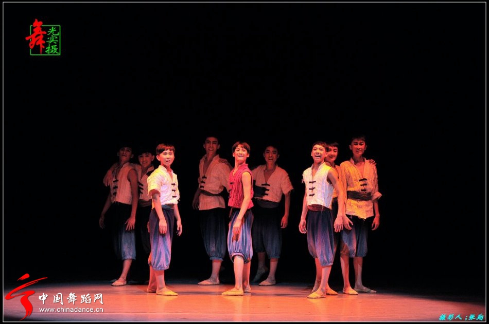 第14届北京舞蹈大赛专业少年组展示《嘎子们》12.jpg