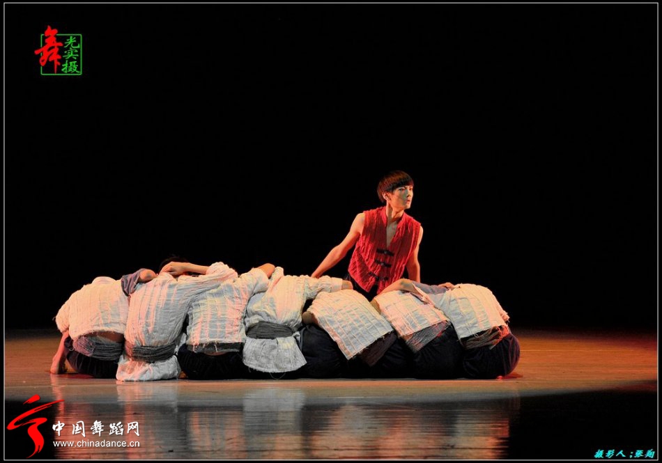 第14届北京舞蹈大赛专业少年组展示《嘎子们》16.jpg