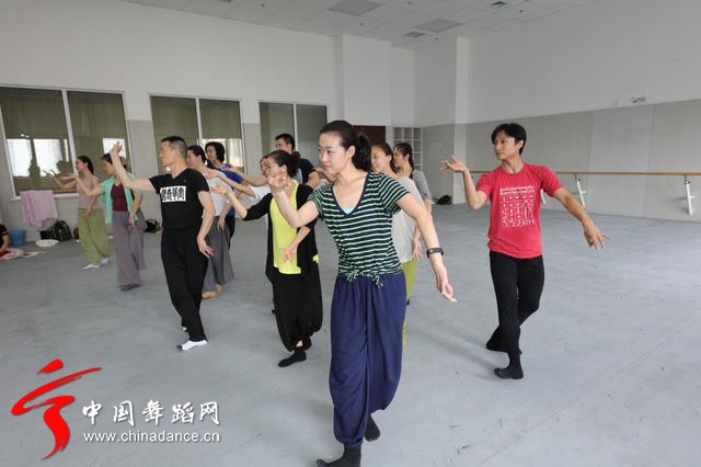 中国舞蹈家协会 吴兴国的舞蹈教学理念05.jpg